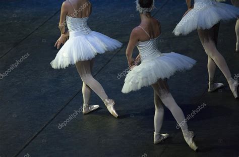 Ballet dancers performing Swan Lake — Stock Photo © Juan_G_Aunion #34857393