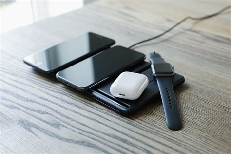 Wyrex Wireless Fast Charging Pad » Gadget Flow