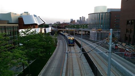 "Largest project ever": Minneapolis picks team for $800m light rail ...