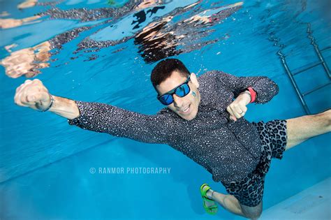 How to photograph people underwater? | Mozaik UW