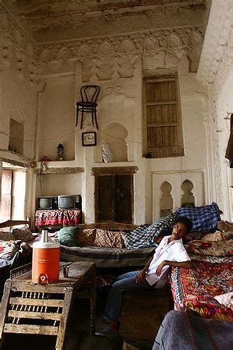 Teenager inside an old house in Zabid - Yemen | Old house, House ...