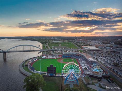 Modern Woodmen Park, Davenport Iowa : r/stadiumporn