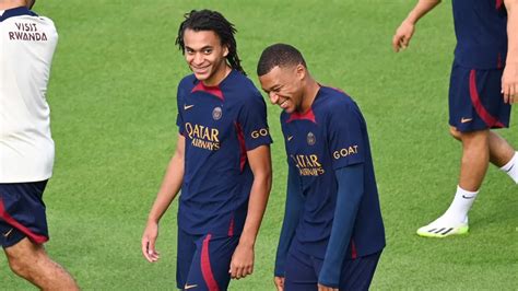 Ethan Mbappe makes PSG debut alongside brother on Kylian's 25th birthday | FootballTransfers US