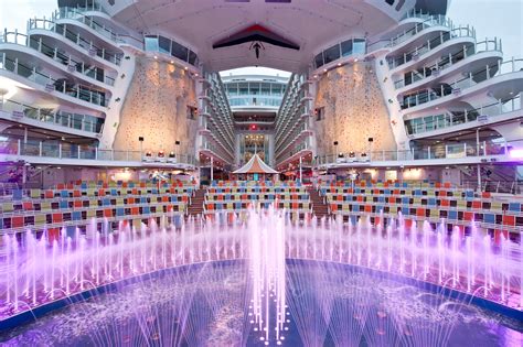 World of Cruising | Oasis of the Seas