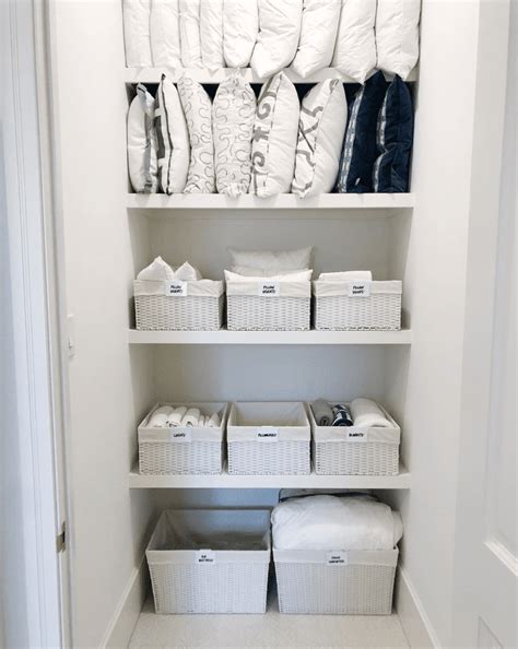 15 Best Linen Closet Organization Ideas