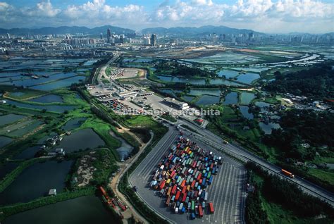 MichaelYamashita | Shenzhen/Hong Kong border crossing busiest customs port in the world