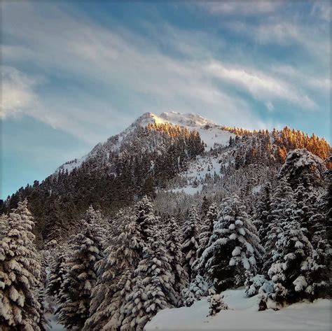 Sunset at Dourdouvana mountain (2,078 m) in Corinthia, Greece Corinthia, Mount Rainier, The ...