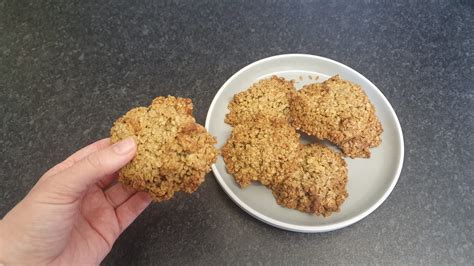 Make your own Anglo Saxon Inspired Oat and Honey Cakes • The Sill