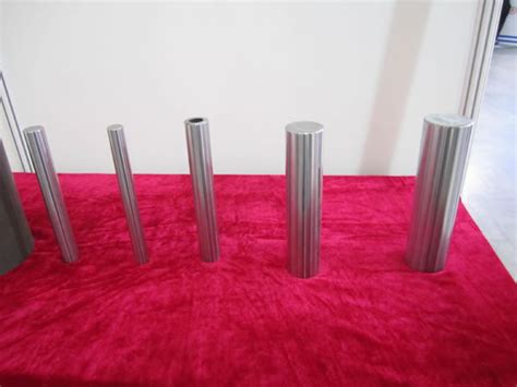 Piston Rod | Steel Rod Manufacturer | RUNDONG