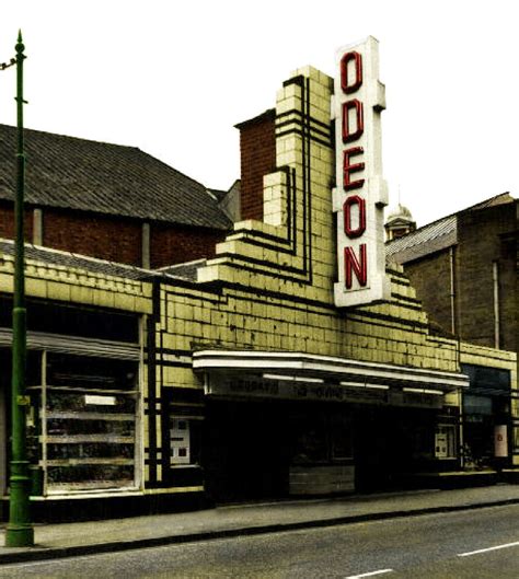 The Odeon Cinema, Strathmartine Road, Dundee early 1970s. Via Retro Dundee | Dundee, Dundee city ...