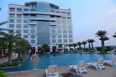 10 Hotels in Coimbatore with Swimming Pool