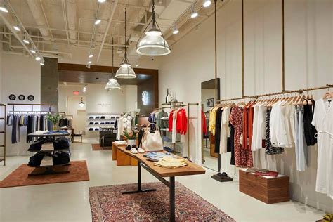 How To Select & Design Retail Lighting in 6 Steps