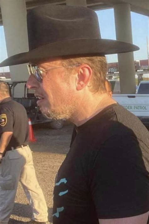 Elon Musk visited border in Eagle Pass TX yesterday wearing cowboy hat backwards : r/texas