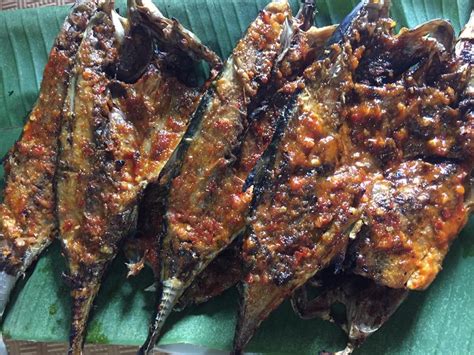 Resipi Ikan Cencaru Bakar Asli Indonesia. Mudah & Memang Sedap!