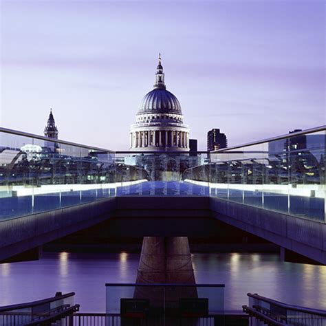 Members' event: London Walk: The Famous Square Mile | English Heritage