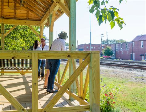 Toccoa Train Depot and Platform - The Georgia Trust