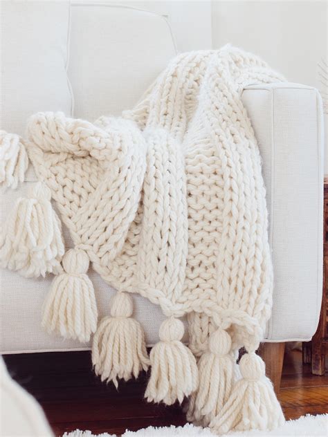 Super Chunky Wool Patterns: Cozy Knits for Beginners and Experienced ...