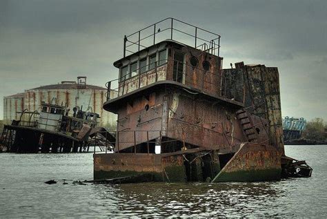 15 Amazing Shipwrecks, Boat Graveyards and Abandoned Vessels Across the World - Page 5 of 7 ...