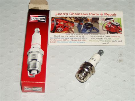 NOS Homelite 180, 240, 245, 410, LX-30, Super 2 Chainsaw Champion DJ7J Spark Plug 96169-S