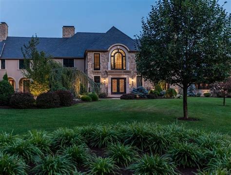 1.56-Acre Longmeadow Country Club Dream Home Yours For $2.495-Million ...