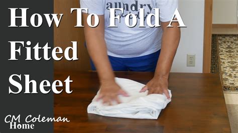 How to Fold A Fitted Sheet - YouTube