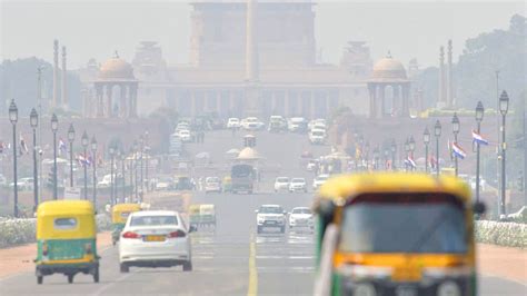 Air Quality in Delhi Remains Poor, AQI at 240