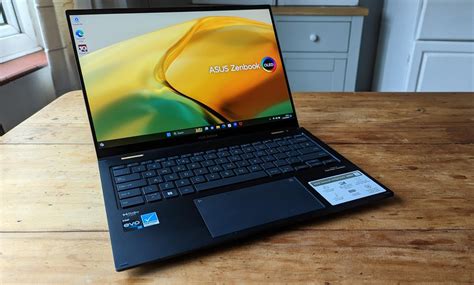 Asus Zenbook 14 Flip OLED (2023) - GearOpen.com