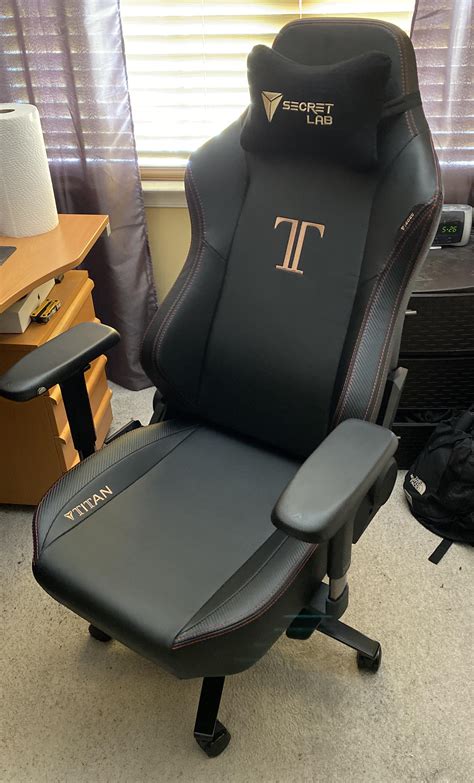 Finally got my new #Secretlab Titan Gaming Chair! Can’t wait to try it ...