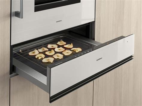 The Gaggenau culinary warming drawer and vacuuming drawer | Gaggenau