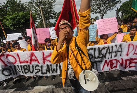 Aksi Tolak Omnibus Law Terus Bergulir di Berbagai Daerah