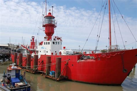 Visit Harwich: Best Highlights Of The Historic Maritime Town · Lighthouses