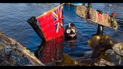 Underwater treasure hunting In the canal - Found flag and skateboard ...