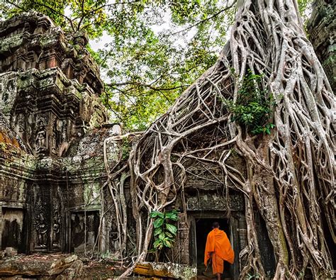 The Killing Fields | Phnom Penh, Cambodia | Wendy Wu Tours