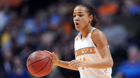 Women's college basketball - Andraya Carter back on court for Tennessee Lady Vols