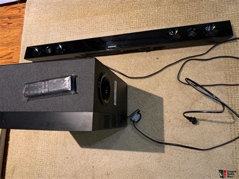 Samsung wireless soundbar + subwoofer For Sale - Canuck Audio Mart