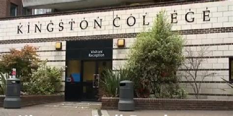 Kingston College reviews and school details