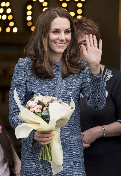 Kate Middleton Charity Shop Outing March 2016 | POPSUGAR Celebrity