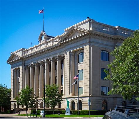 Image: Greeley, Colorado Courthouse