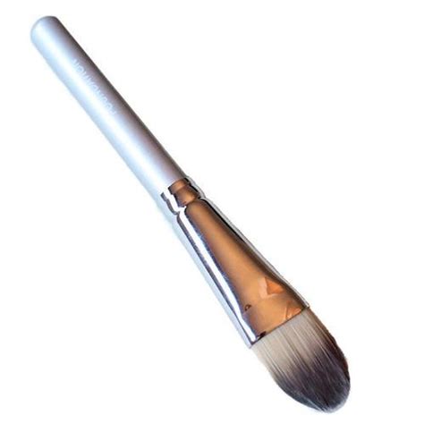 Foundation Brush | Vista Natural Wellness Center