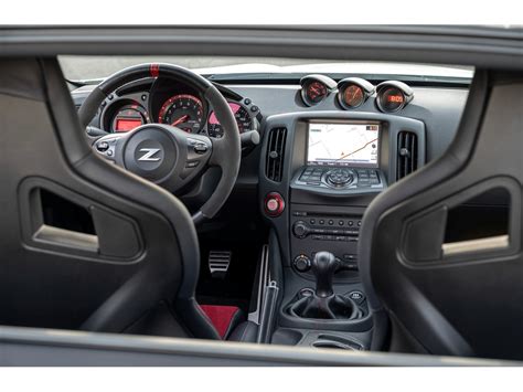 Nissan 370Z Nismo Interior