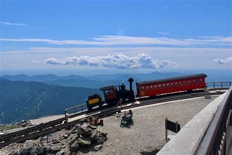 #1 Best Way to Summit Mount Washington in New Hampshire