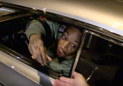 Watch Wiz Khalifa Hand Out Free Weed to Paparazzi | Complex