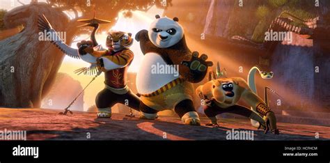 KUNG FU PANDA 2, from left: Crane (voice: David Cross), Tigress (voice ...