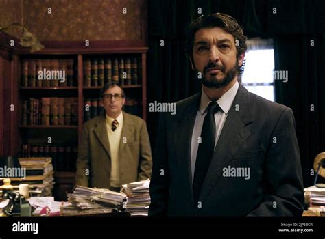 GUILLERMO FRANCELLA, RICARDO DARIN, EL SECRETO DE SUS OJOS, 2009 Stock Photo - Alamy