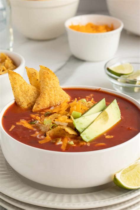 Chicken Tortilla Soup - The Kitchen Magpie