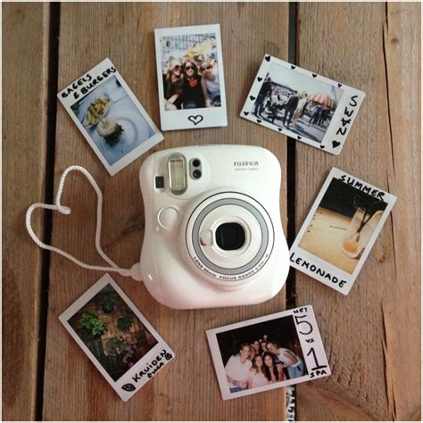 Review: Fujifilm Instax Mini 25 polaroid camera - Bunch of Backpackers