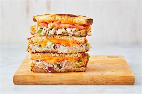 Sandwich Tuna Cheese - CookSifu - Place No. 1 to store your recipe