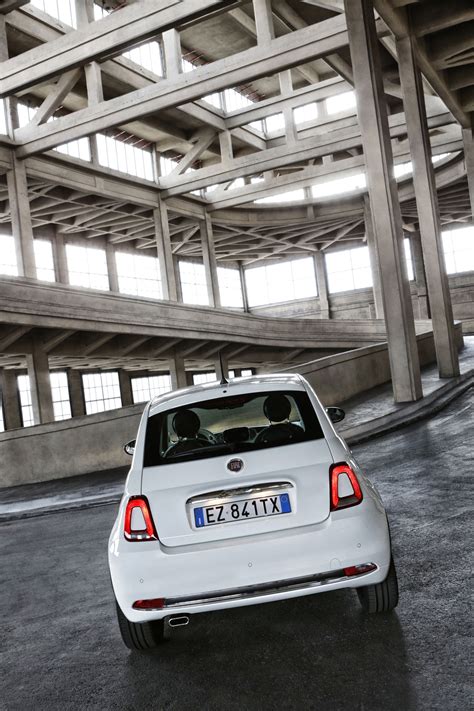 2021 Fiat New 500 - HD Picture 15 of 40 - #141451 - 2998x2000