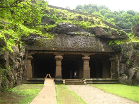 ELEPHANTA CAVES - MUMBAI Reviews, Information, Tourist Destinations ...