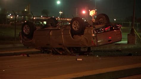 Man killed, teen injured in crash at Washburn Tunnel - ABC13 Houston